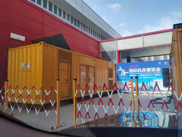 龙州出租发电机-柴油发电机和汽油发电机哪个更好一些？