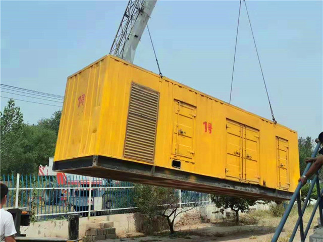 龙州300KW柴油发电机组油耗是多少?