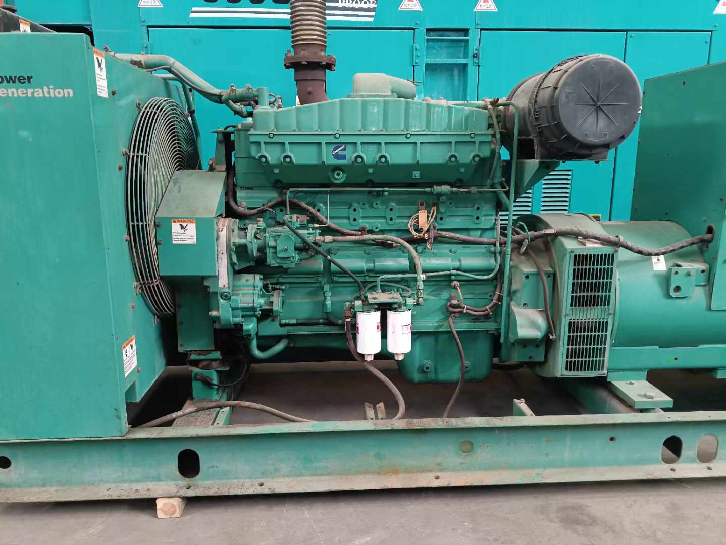 龙州过载会对 600kW 柴油发电机组造成哪些损害？