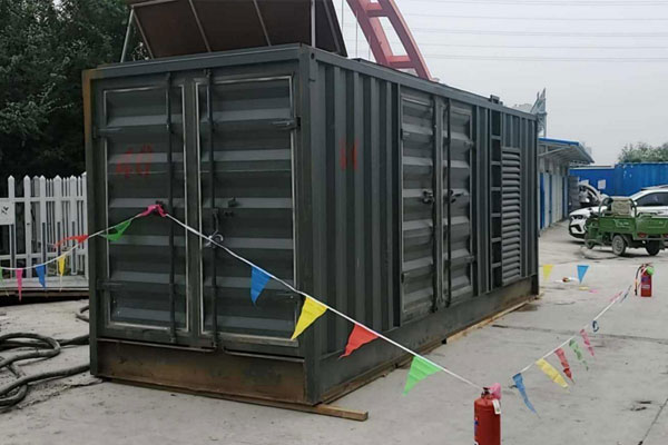 龙州发电机租赁空气滤清器多久更换一次？